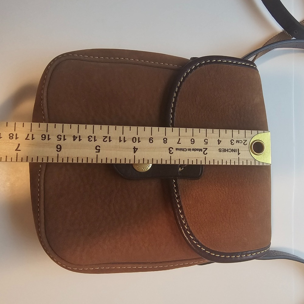 Dooney & Bourke Vintage Leather Crossbody Bag with adjustable strap brown - Picture 10 of 14